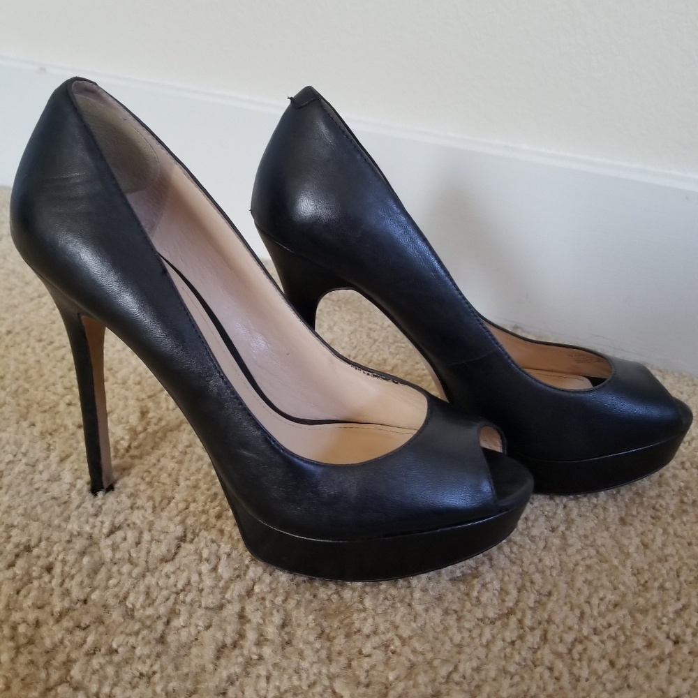 Vince Camuto peep toe